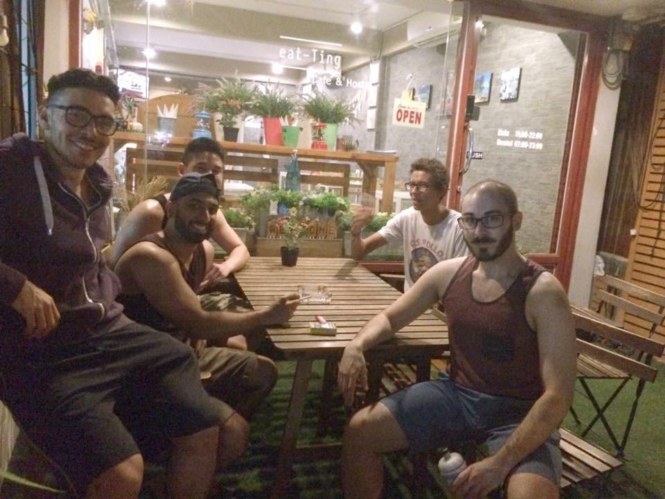Хостел Eat-Ting Bang Sao Thong Екстер'єр фото